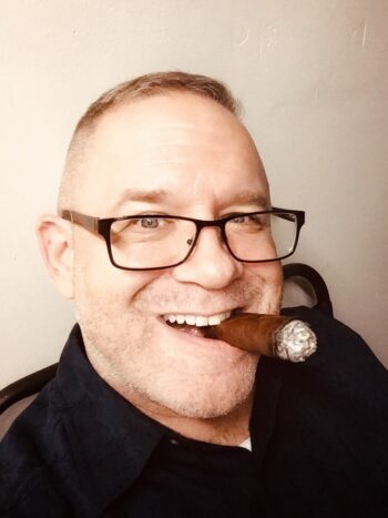 Échangeons nos fantasmes, sans tabou rencontre-Gay-Le Mans